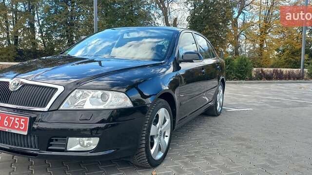 Черный Шкода Октавия, объемом двигателя 1.6 л и пробегом 145 тыс. км за 9250 $, фото 8 на Automoto.ua