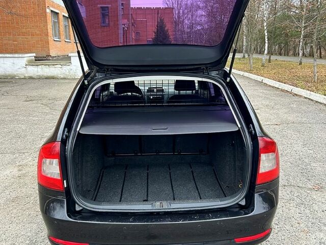 Чорний Шкода Октавія, об'ємом двигуна 1.9 л та пробігом 261 тис. км за 7500 $, фото 9 на Automoto.ua