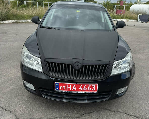 Черный Шкода Октавия, объемом двигателя 1.4 л и пробегом 168 тыс. км за 8000 $, фото 7 на Automoto.ua