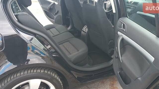 Черный Шкода Октавия, объемом двигателя 1.6 л и пробегом 145 тыс. км за 9250 $, фото 56 на Automoto.ua