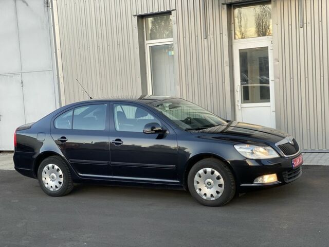 Чорний Шкода Октавія, об'ємом двигуна 1.6 л та пробігом 188 тис. км за 6999 $, фото 10 на Automoto.ua