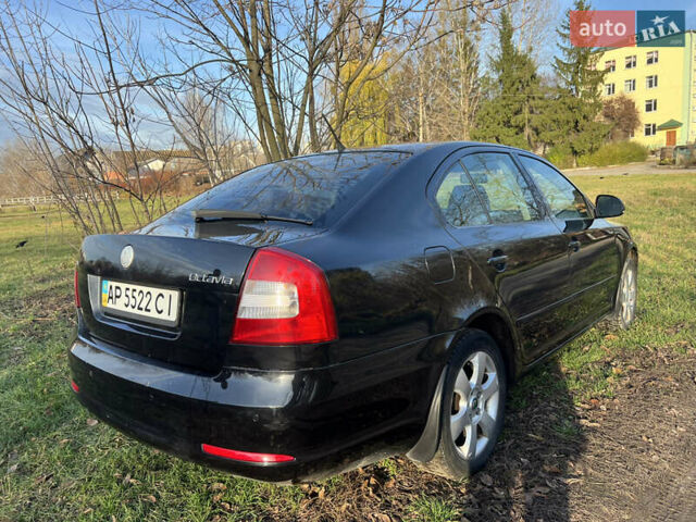 Черный Шкода Октавия, объемом двигателя 1.8 л и пробегом 328 тыс. км за 6300 $, фото 5 на Automoto.ua