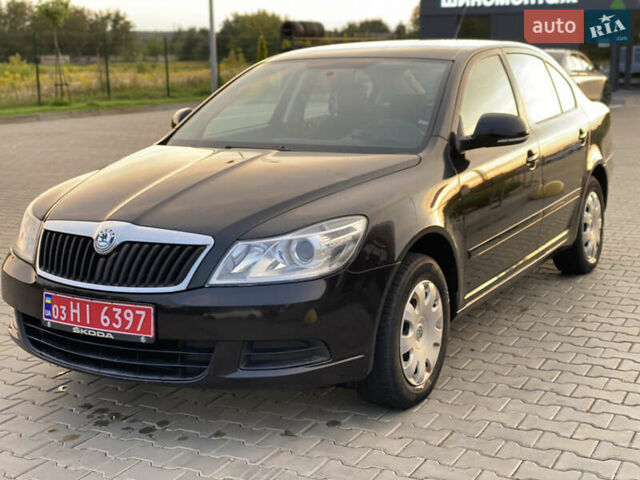 Чорний Шкода Октавія, об'ємом двигуна 1.6 л та пробігом 249 тис. км за 7650 $, фото 1 на Automoto.ua