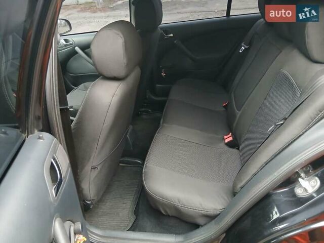 Чорний Шкода Октавія, об'ємом двигуна 1.6 л та пробігом 126 тис. км за 6600 $, фото 1 на Automoto.ua