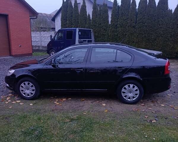 Черный Шкода Октавия, объемом двигателя 1.4 л и пробегом 165 тыс. км за 8250 $, фото 4 на Automoto.ua