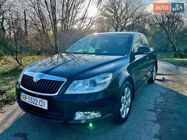 Черный Шкода Октавия, объемом двигателя 1.8 л и пробегом 328 тыс. км за 6500 $, фото 3 на Automoto.ua