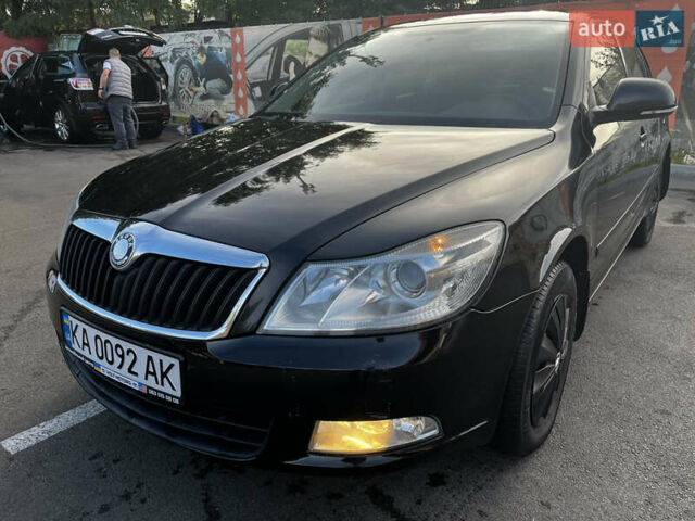 Шкода Октавія 2010 у Києві на Automoto.ua Чорний Шкода Октавія, об'ємом двигуна 1.8 л та пробігом 185 тис. км за 6900 $, фото 21 на Automoto.ua