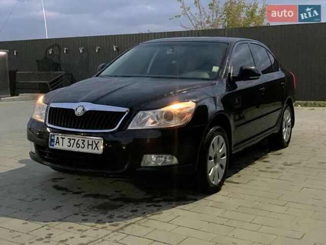 Черный Шкода Октавия, объемом двигателя 1.8 л и пробегом 230 тыс. км за 7500 $, фото 5 на Automoto.ua