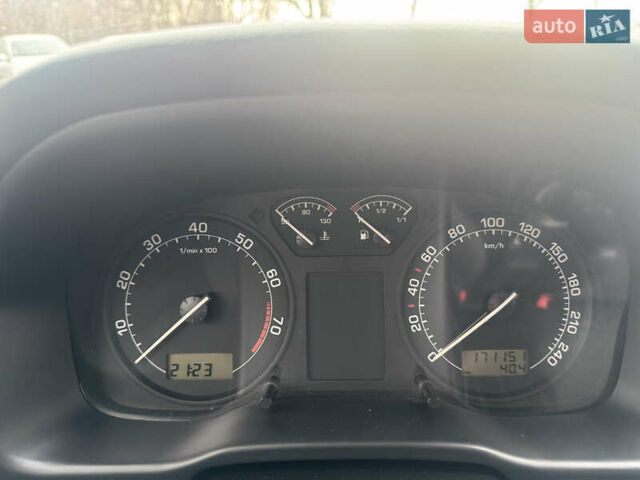 Черный Шкода Октавия, объемом двигателя 1.6 л и пробегом 173 тыс. км за 6700 $, фото 40 на Automoto.ua