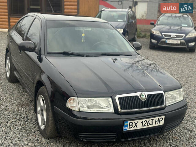 Черный Шкода Октавия, объемом двигателя 1.6 л и пробегом 173 тыс. км за 6700 $, фото 2 на Automoto.ua