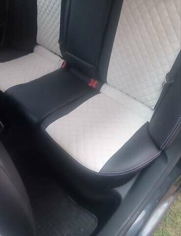 Черный Шкода Октавия, объемом двигателя 1.8 л и пробегом 140 тыс. км за 9200 $, фото 19 на Automoto.ua