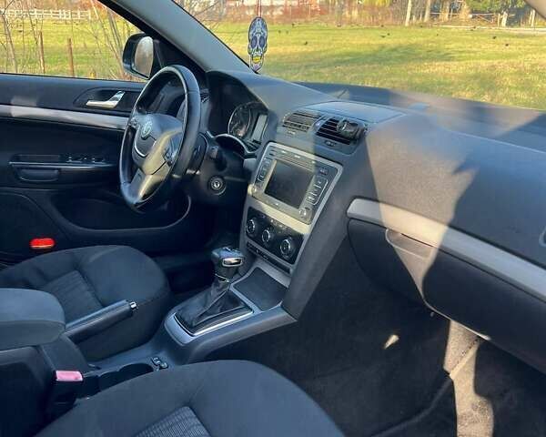 Черный Шкода Октавия, объемом двигателя 1.8 л и пробегом 328 тыс. км за 6500 $, фото 21 на Automoto.ua