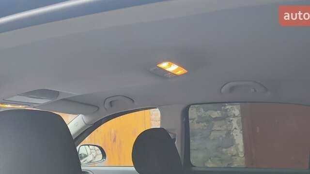 Чорний Шкода Октавія, об'ємом двигуна 1.6 л та пробігом 279 тис. км за 7200 $, фото 13 на Automoto.ua