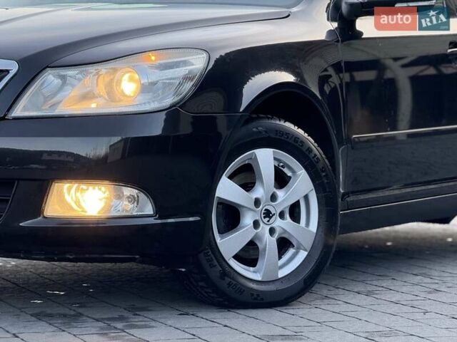 Чорний Шкода Октавія, об'ємом двигуна 1.9 л та пробігом 276 тис. км за 8800 $, фото 7 на Automoto.ua