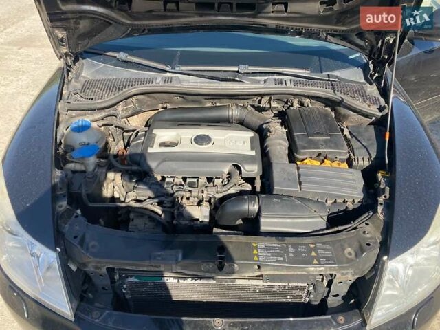 Чорний Шкода Октавія, об'ємом двигуна 1.8 л та пробігом 278 тис. км за 9100 $, фото 2 на Automoto.ua