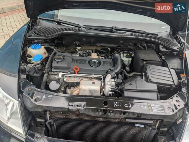 Черный Шкода Октавия, объемом двигателя 0 л и пробегом 110 тыс. км за 7100 $, фото 19 на Automoto.ua