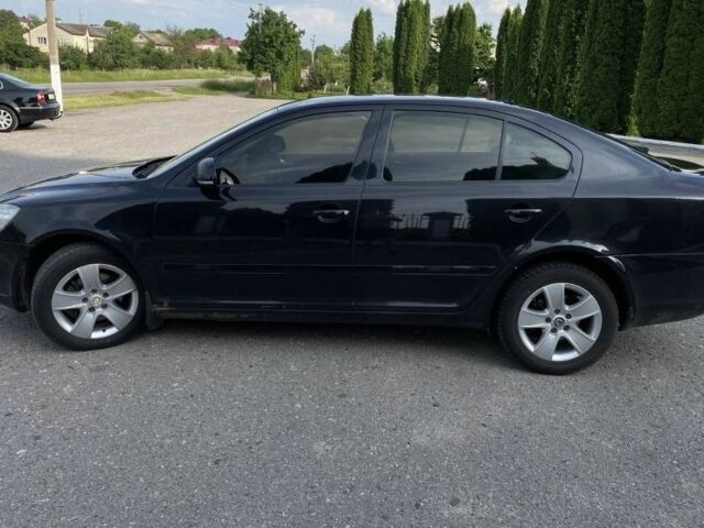 Черный Шкода Октавия, объемом двигателя 2 л и пробегом 297 тыс. км за 5800 $, фото 2 на Automoto.ua