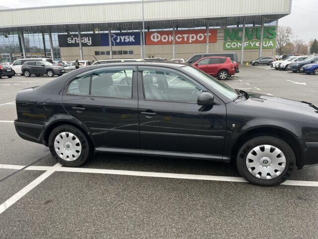 Чорний Шкода Октавія, об'ємом двигуна 1.6 л та пробігом 216 тис. км за 6500 $, фото 1 на Automoto.ua