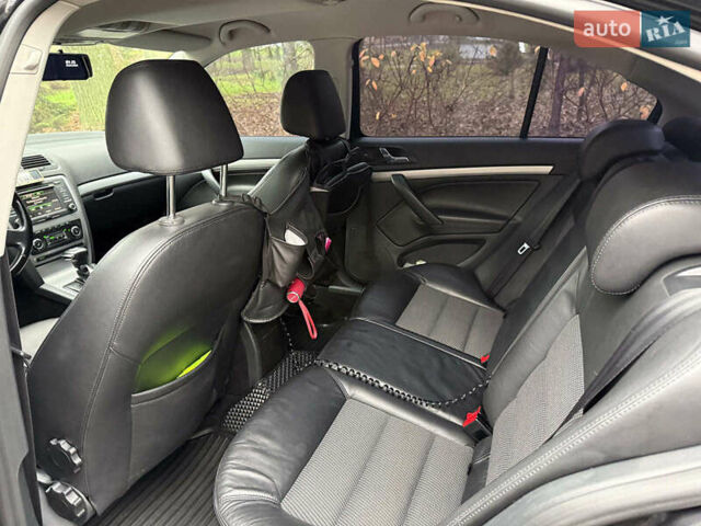 Чорний Шкода Октавія, об'ємом двигуна 2 л та пробігом 210 тис. км за 10490 $, фото 15 на Automoto.ua