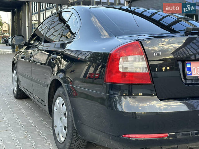 Черный Шкода Октавия, объемом двигателя 1.6 л и пробегом 178 тыс. км за 7800 $, фото 7 на Automoto.ua