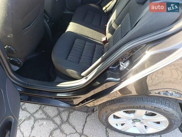 Чорний Шкода Октавія, об'ємом двигуна 1.8 л та пробігом 182 тис. км за 7600 $, фото 27 на Automoto.ua
