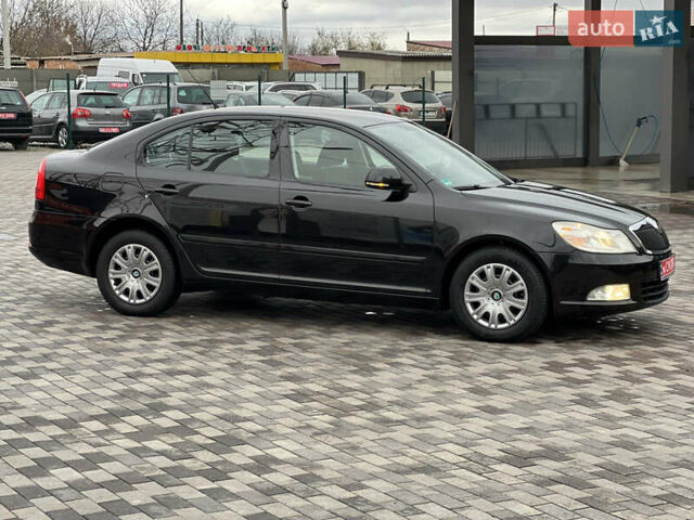 Чорний Шкода Октавія, об'ємом двигуна 1.6 л та пробігом 167 тис. км за 8150 $, фото 14 на Automoto.ua
