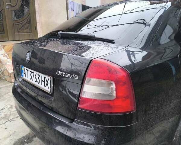 Черный Шкода Октавия, объемом двигателя 1.8 л и пробегом 246 тыс. км за 6500 $, фото 8 на Automoto.ua