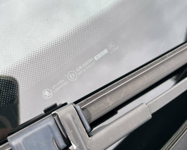 Чорний Шкода Октавія, об'ємом двигуна 1.6 л та пробігом 167 тис. км за 8150 $, фото 36 на Automoto.ua