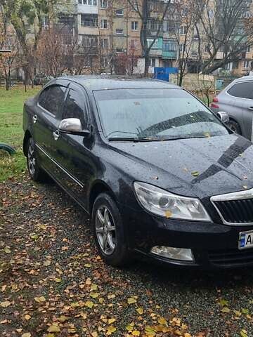 Черный Шкода Октавия, объемом двигателя 1.8 л и пробегом 203 тыс. км за 7000 $, фото 2 на Automoto.ua