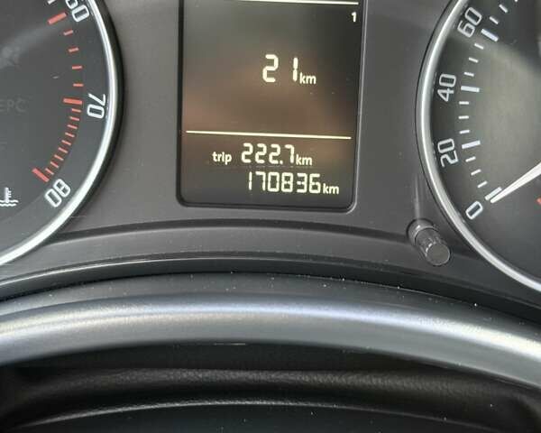 Чорний Шкода Октавія, об'ємом двигуна 1.8 л та пробігом 171 тис. км за 8000 $, фото 2 на Automoto.ua