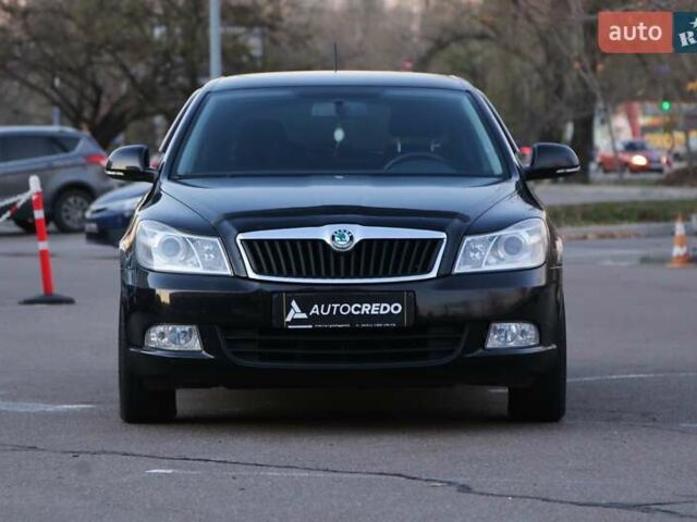 Черный Шкода Октавия, объемом двигателя 1.8 л и пробегом 201 тыс. км за 8300 $, фото 1 на Automoto.ua