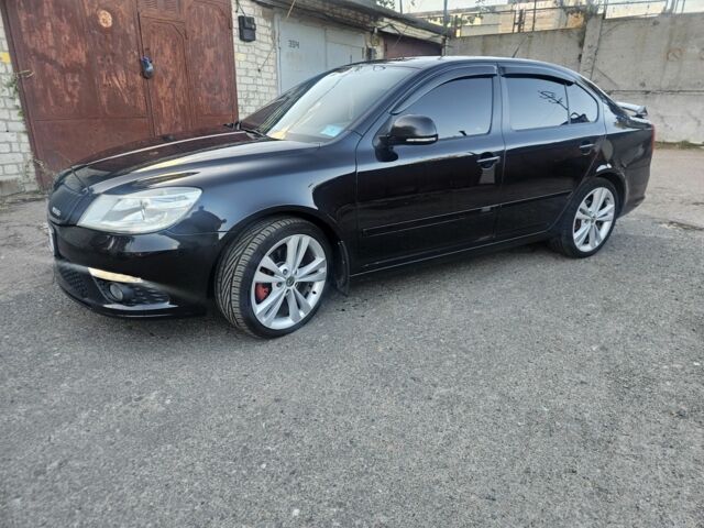 Черный Шкода Октавия, объемом двигателя 2 л и пробегом 253 тыс. км за 10000 $, фото 6 на Automoto.ua