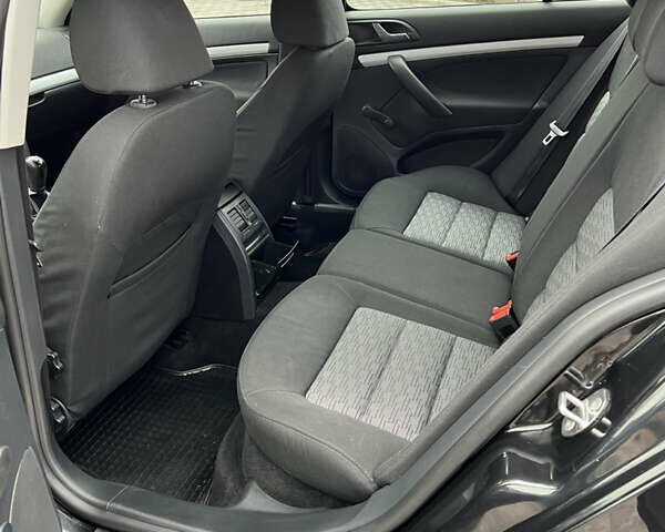 Чорний Шкода Октавія, об'ємом двигуна 1.6 л та пробігом 167 тис. км за 8150 $, фото 22 на Automoto.ua