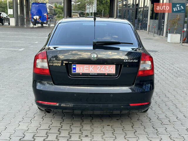 Черный Шкода Октавия, объемом двигателя 1.6 л и пробегом 178 тыс. км за 7800 $, фото 14 на Automoto.ua