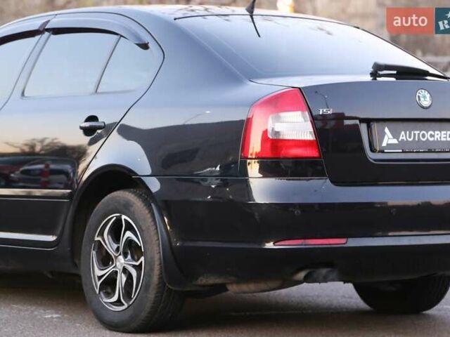 Черный Шкода Октавия, объемом двигателя 1.8 л и пробегом 201 тыс. км за 8300 $, фото 7 на Automoto.ua