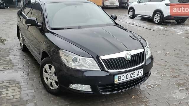 Чорний Шкода Октавія, об'ємом двигуна 1.8 л та пробігом 198 тис. км за 6500 $, фото 13 на Automoto.ua