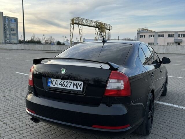Чорний Шкода Октавія, об'ємом двигуна 2 л та пробігом 219 тис. км за 11000 $, фото 3 на Automoto.ua