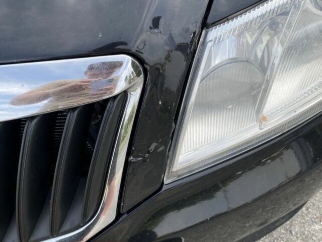 Черный Шкода Октавия, объемом двигателя 2 л и пробегом 297 тыс. км за 5800 $, фото 3 на Automoto.ua