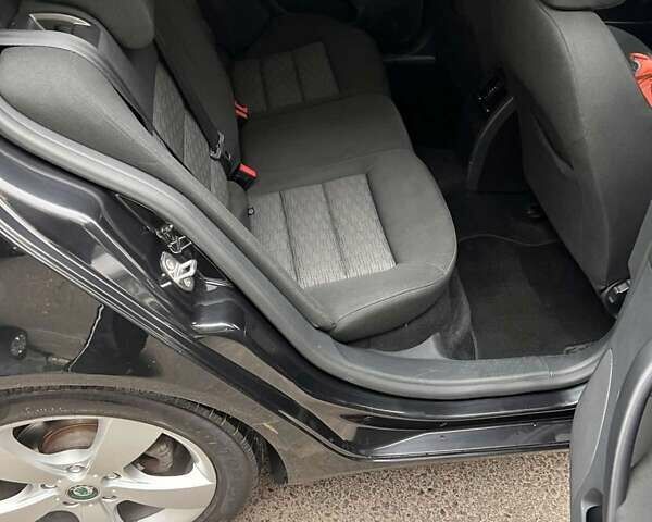 Чорний Шкода Октавія, об'ємом двигуна 1.6 л та пробігом 280 тис. км за 8000 $, фото 10 на Automoto.ua