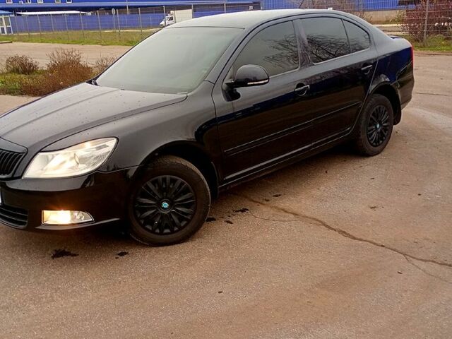 Черный Шкода Октавия, объемом двигателя 1.9 л и пробегом 222 тыс. км за 7700 $, фото 1 на Automoto.ua