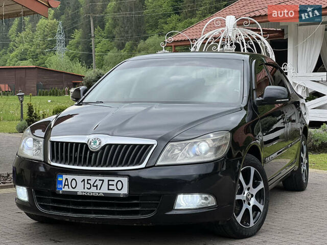 Черный Шкода Октавия, объемом двигателя 1.6 л и пробегом 260 тыс. км за 7500 $, фото 12 на Automoto.ua