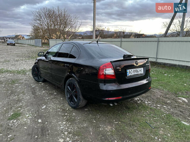Черный Шкода Октавия, объемом двигателя 2 л и пробегом 280 тыс. км за 7500 $, фото 9 на Automoto.ua