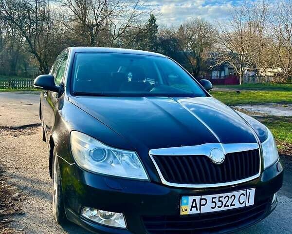 Черный Шкода Октавия, объемом двигателя 1.8 л и пробегом 328 тыс. км за 6500 $, фото 7 на Automoto.ua