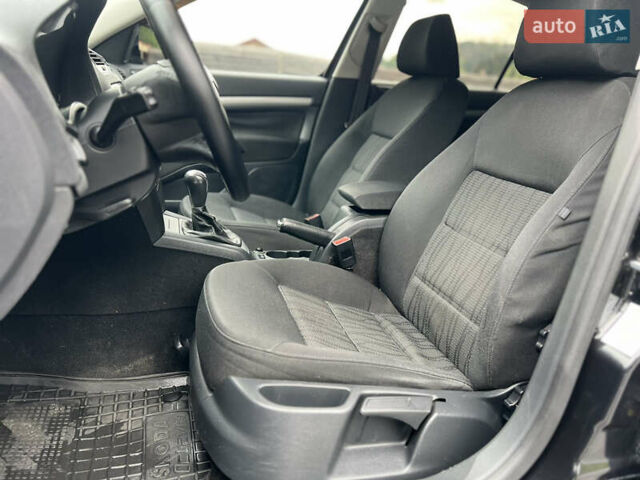 Черный Шкода Октавия, объемом двигателя 1.6 л и пробегом 260 тыс. км за 7500 $, фото 49 на Automoto.ua