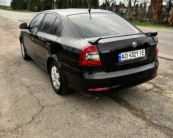 Чорний Шкода Октавія, об'ємом двигуна 1.6 л та пробігом 217 тис. км за 7199 $, фото 5 на Automoto.ua