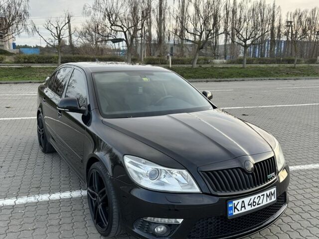 Чорний Шкода Октавія, об'ємом двигуна 2 л та пробігом 219 тис. км за 11000 $, фото 1 на Automoto.ua