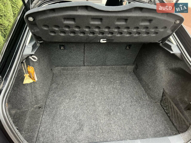 Черный Шкода Октавия, объемом двигателя 1.6 л и пробегом 117 тыс. км за 8999 $, фото 35 на Automoto.ua