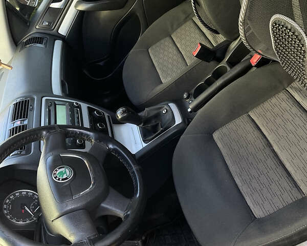 Чорний Шкода Октавія, об'ємом двигуна 1.6 л та пробігом 153 тис. км за 8200 $, фото 16 на Automoto.ua
