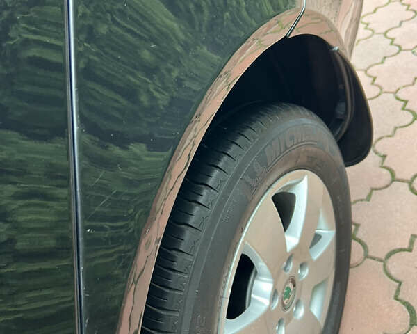 Черный Шкода Октавия, объемом двигателя 1.6 л и пробегом 117 тыс. км за 8999 $, фото 24 на Automoto.ua