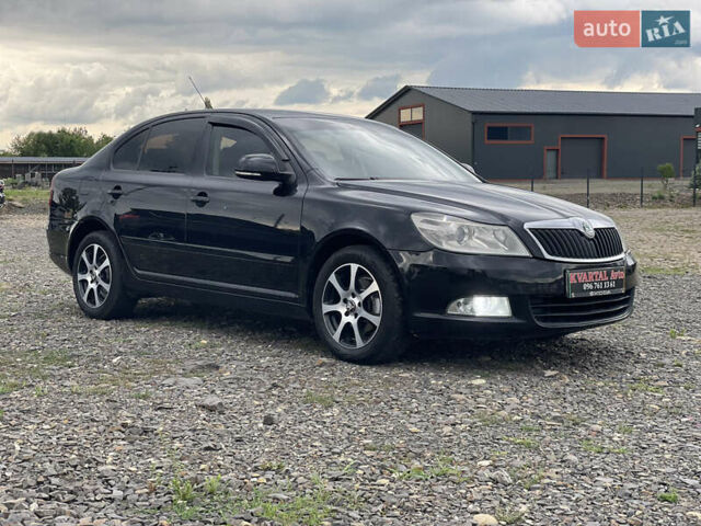 Чорний Шкода Октавія, об'ємом двигуна 1.6 л та пробігом 261 тис. км за 7500 $, фото 6 на Automoto.ua